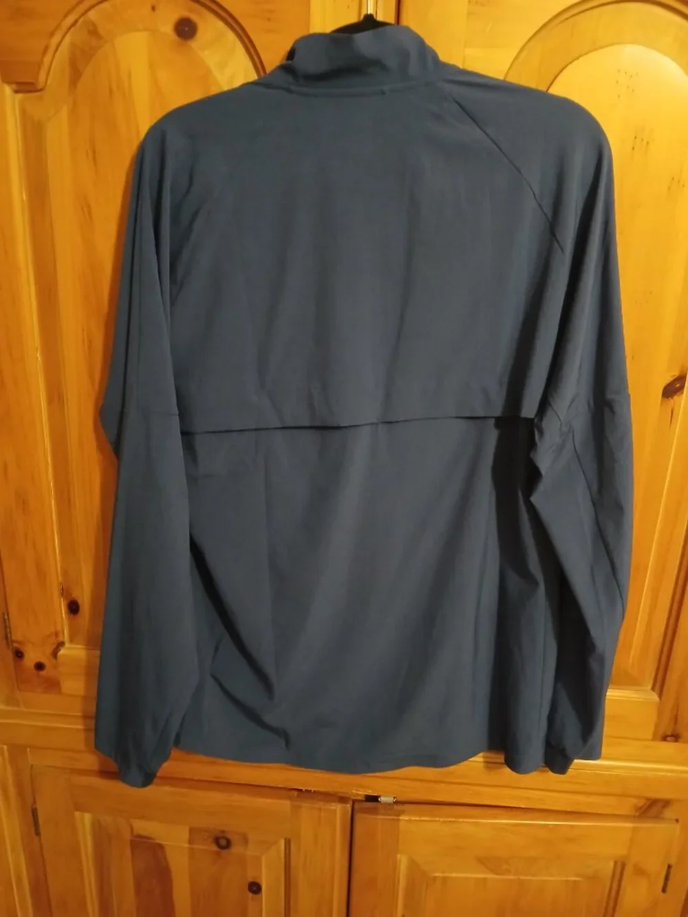 adidas Running Men's Wind/Rain Jacket, Size Medium - Blue, Zip Chest Pocket